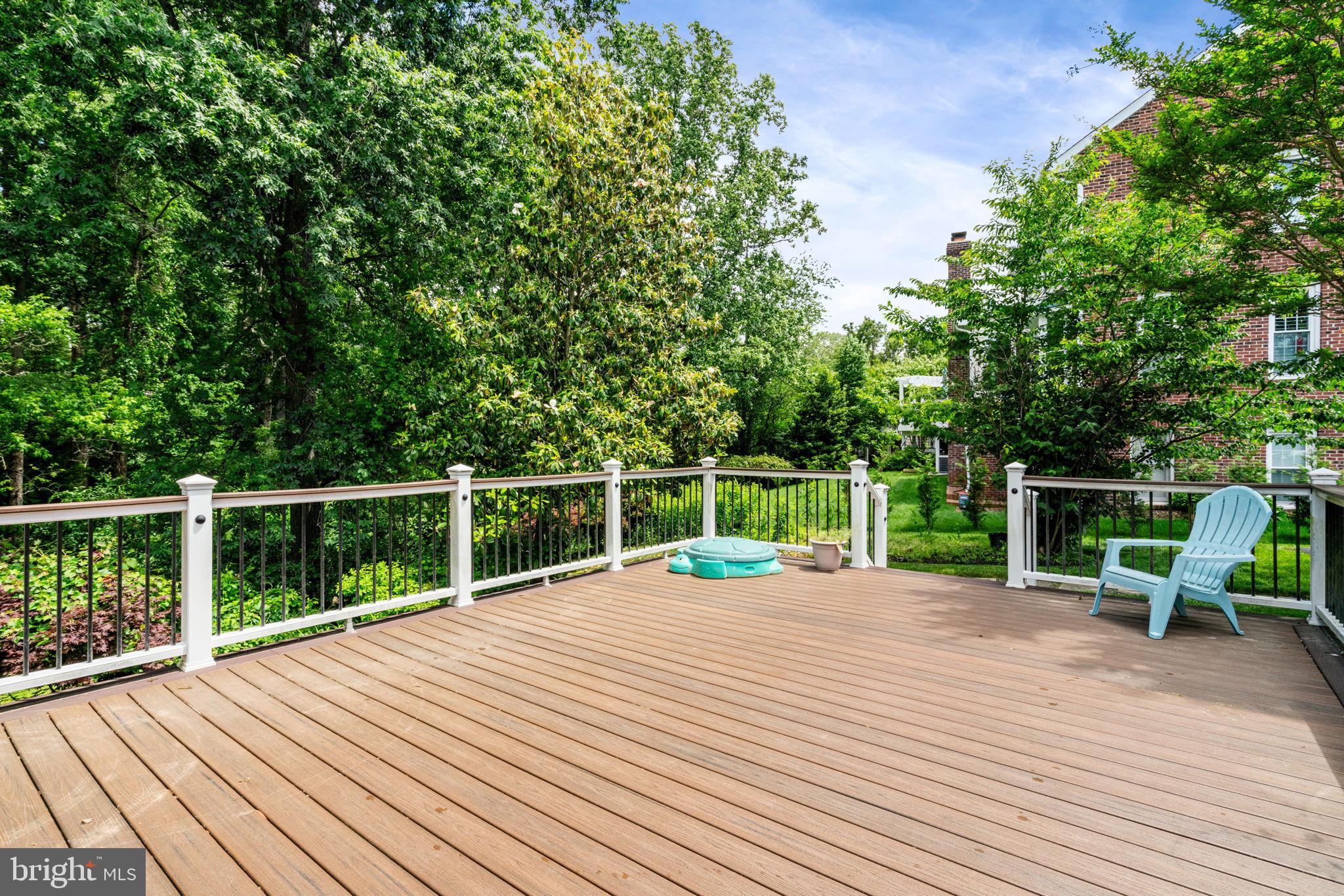 WOLFTRAP MEADOWS - Residential