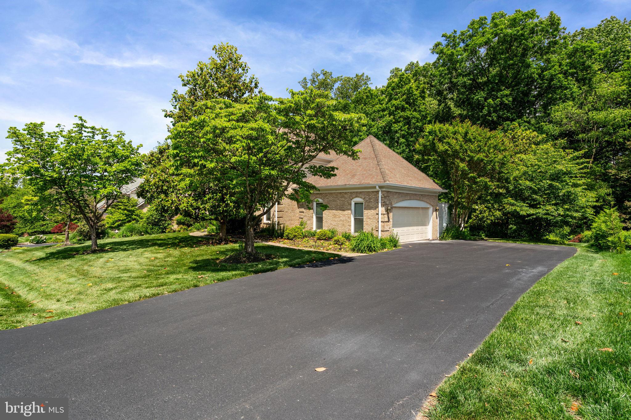 1514 NIGHT SHADE COURT