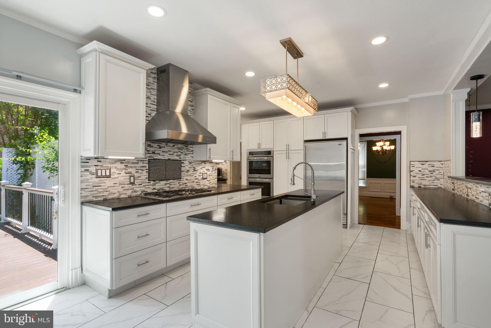 WOLFTRAP MEADOWS - Residential