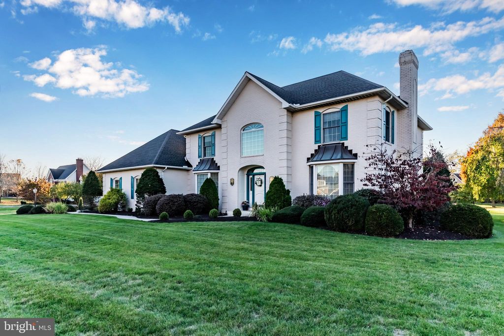 Photo of 5 Gunpowder Rd, MECHANICSBURG, PA 17050 (MLS # PACB2047858)