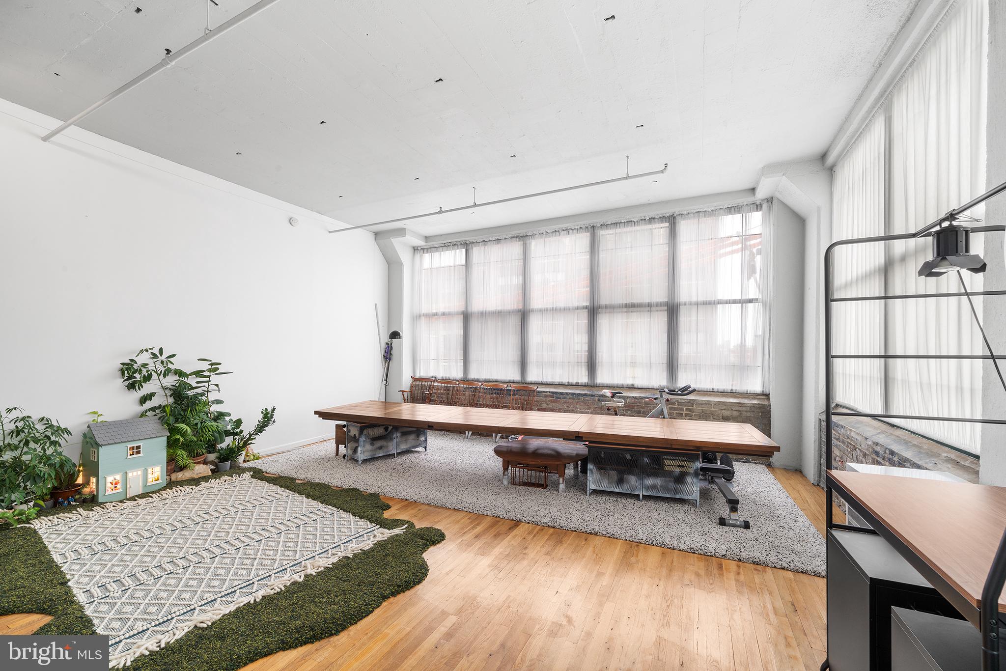 CALLOWHILL - Residential