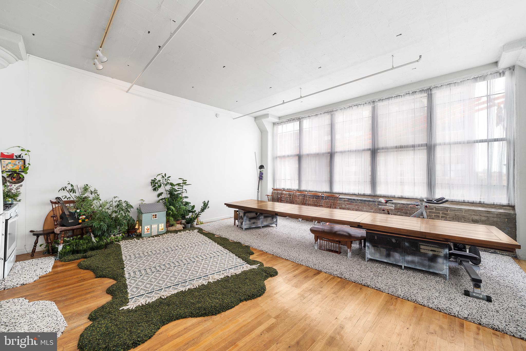 CALLOWHILL - Residential