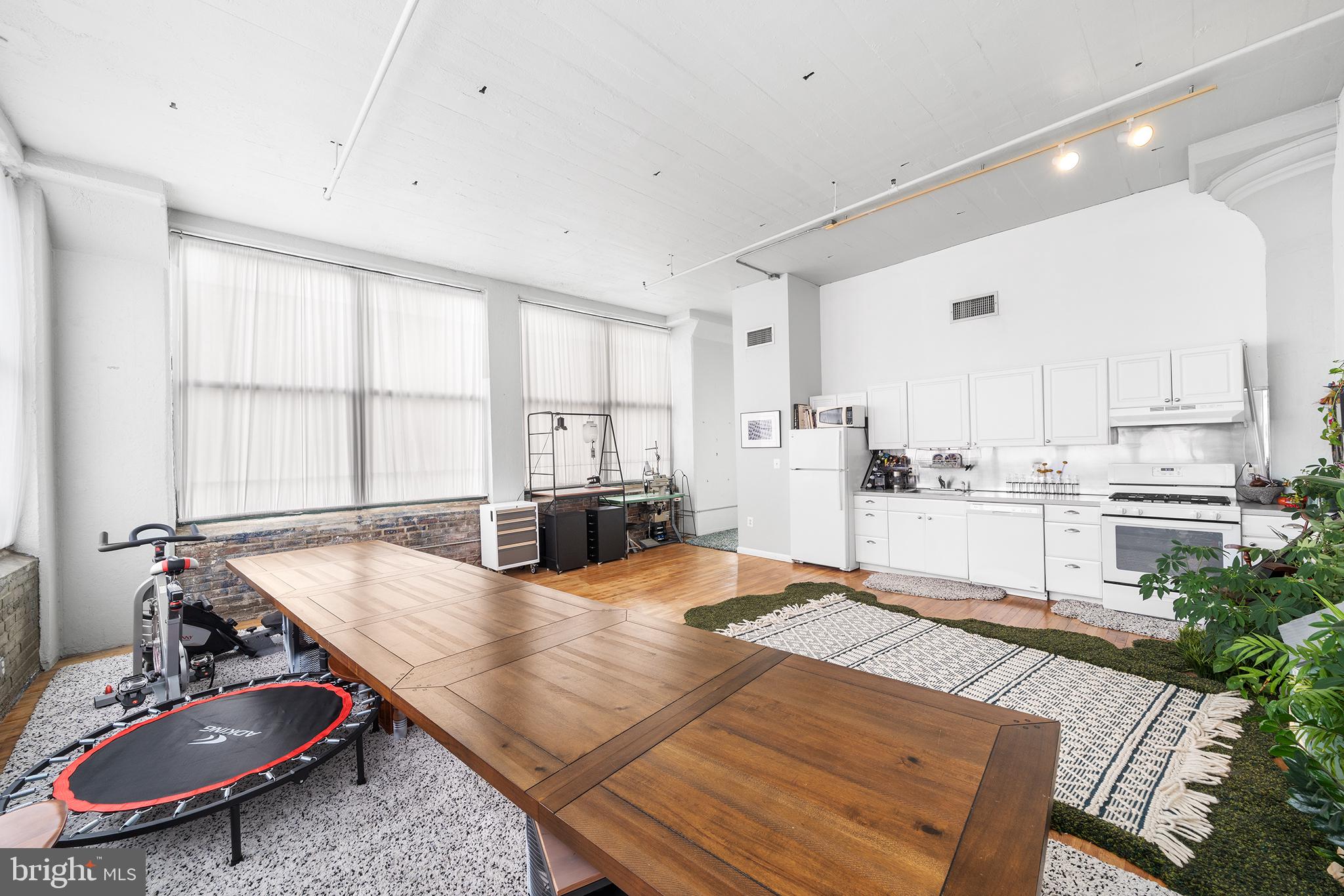 CALLOWHILL - Residential