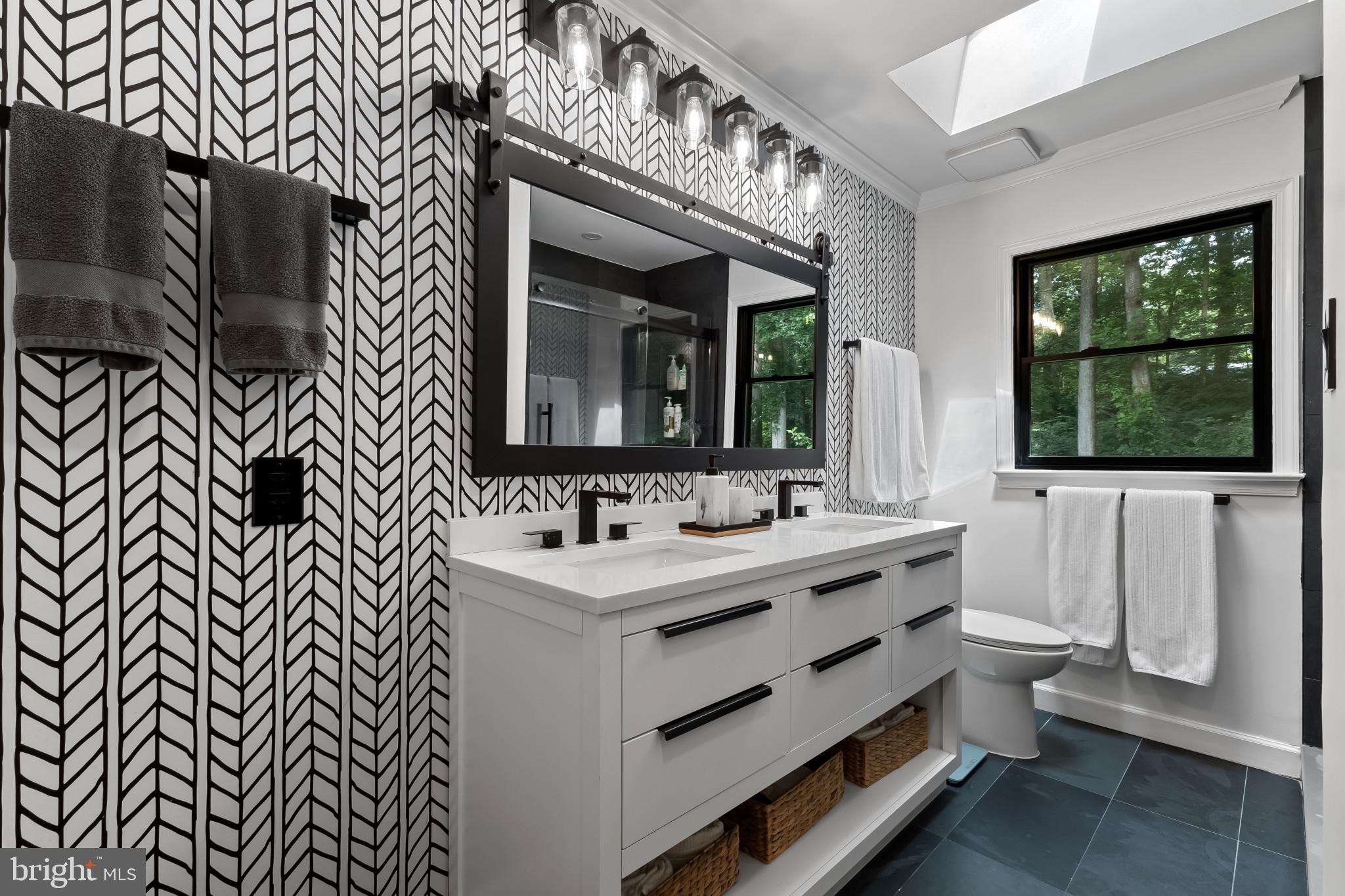 MANTUA - Residential