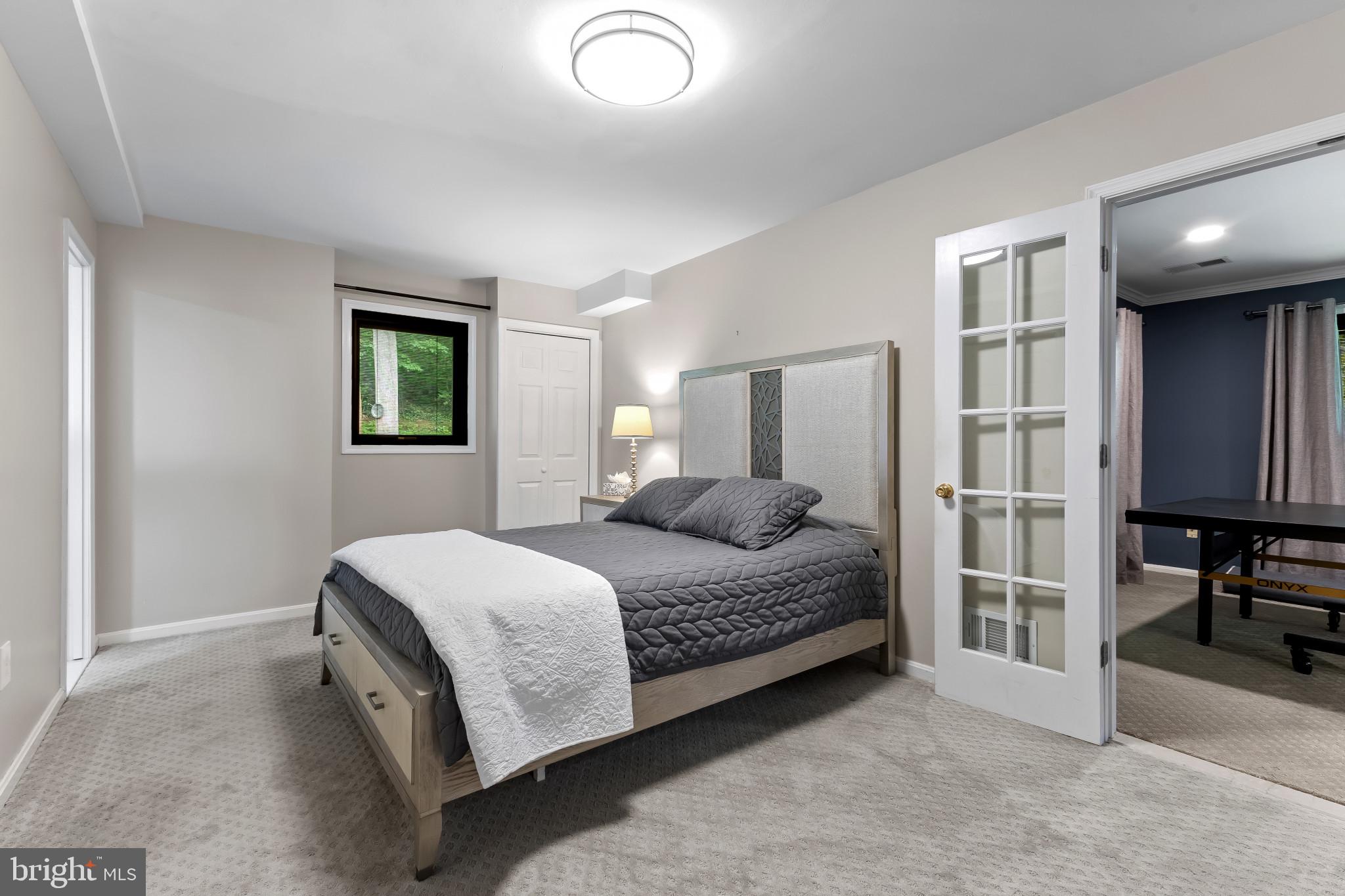 MANTUA - Residential