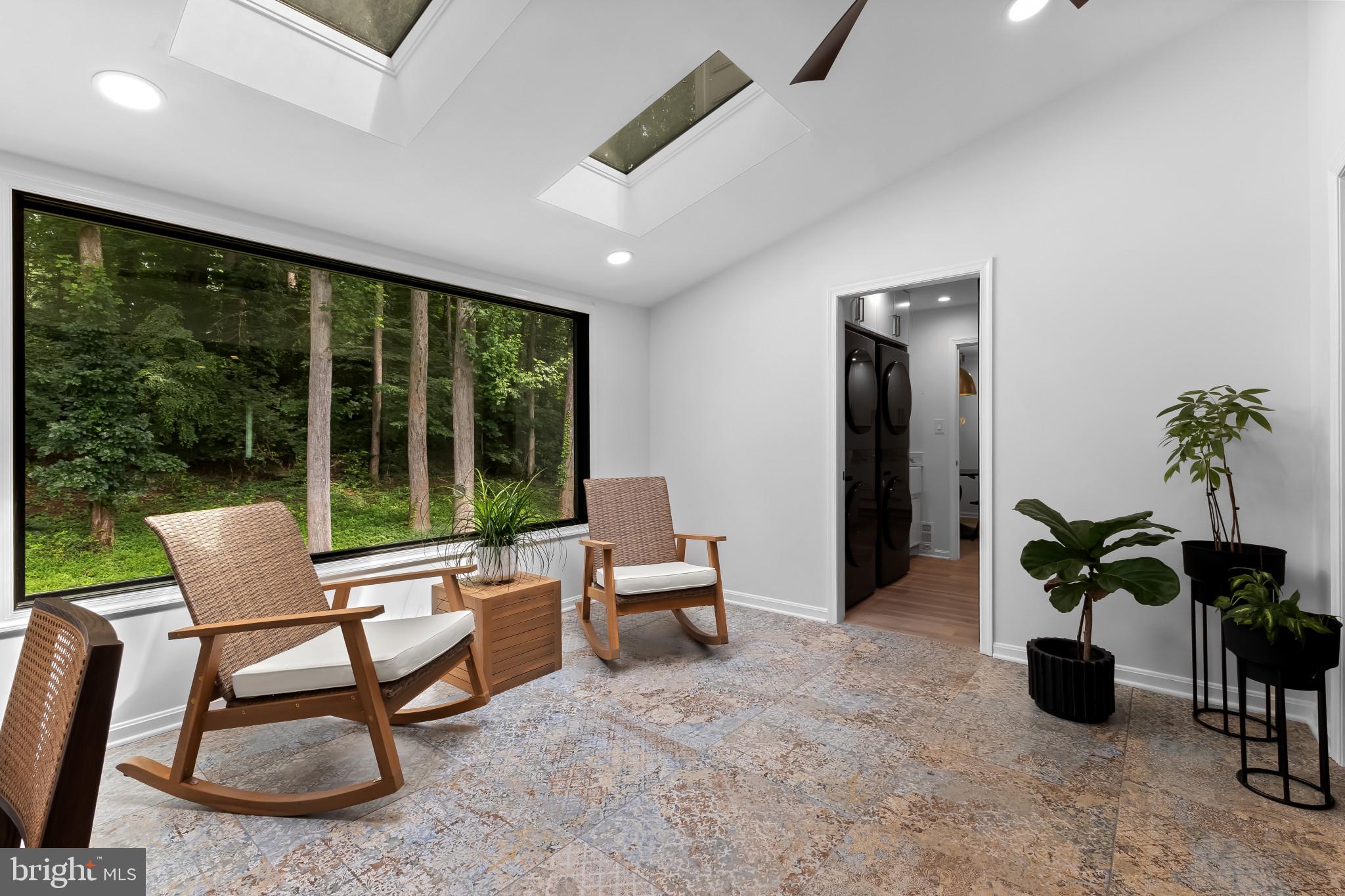 MANTUA - Residential