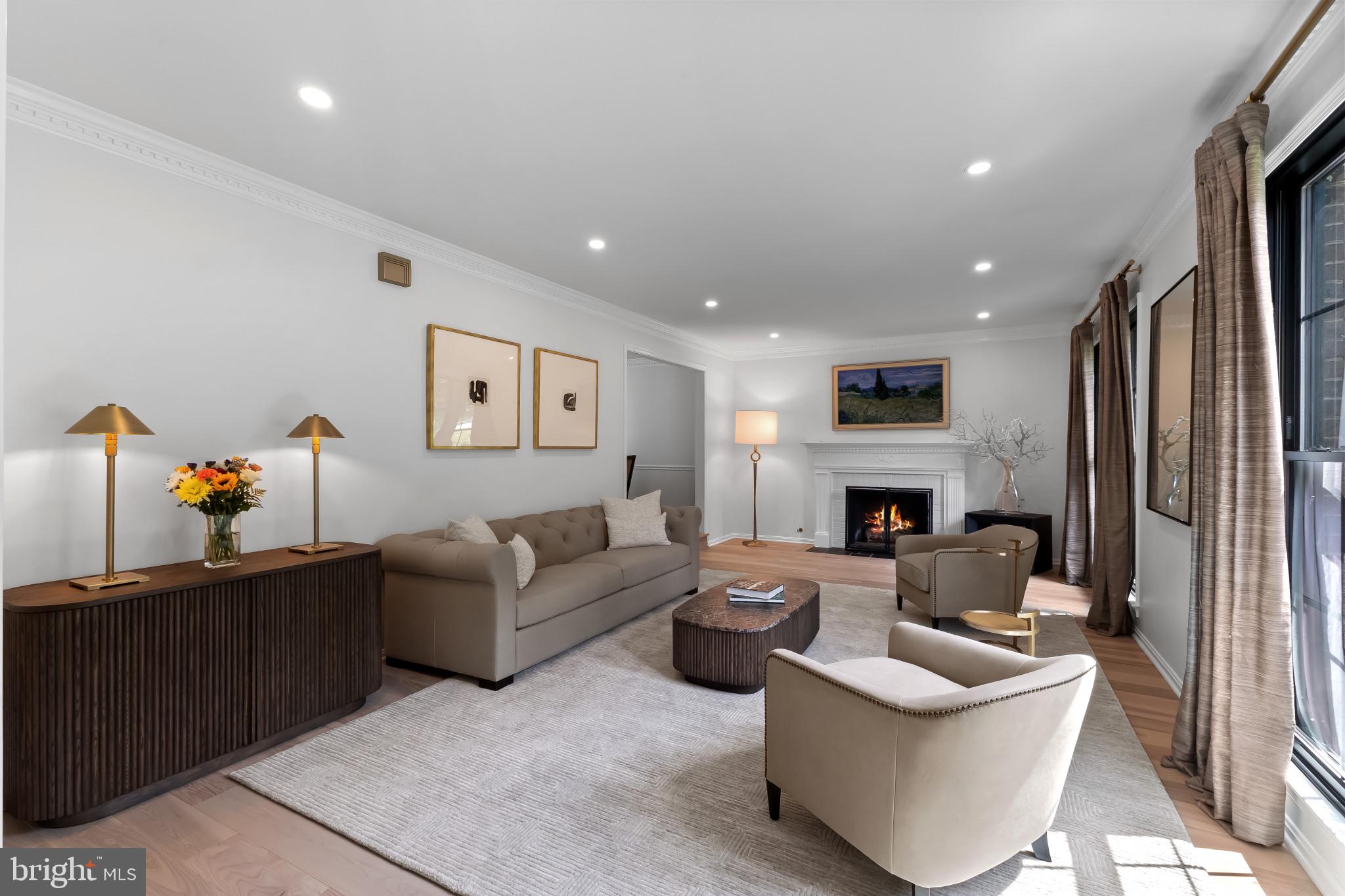 MANTUA - Residential