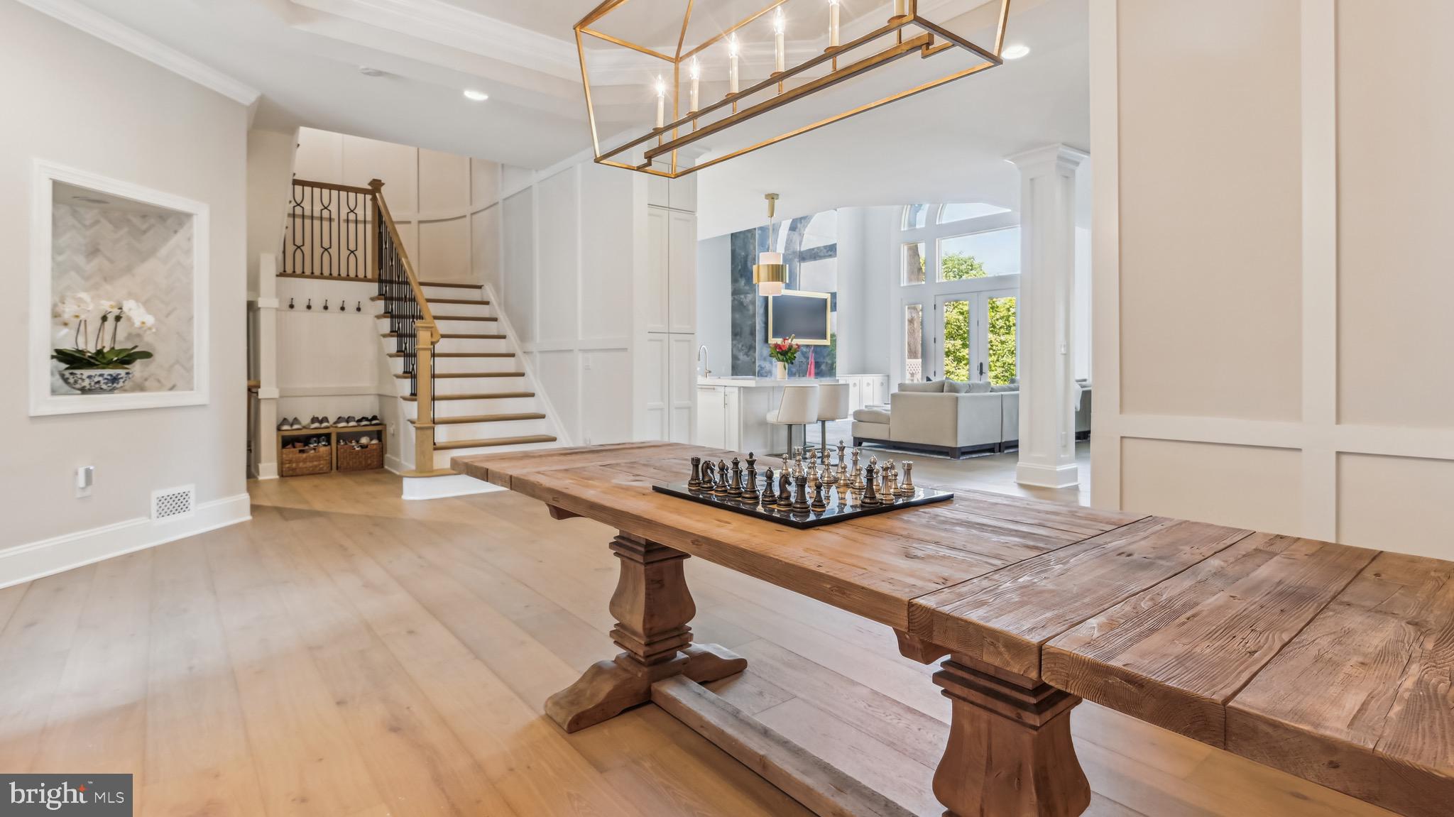 RIVER CREEK - Residential