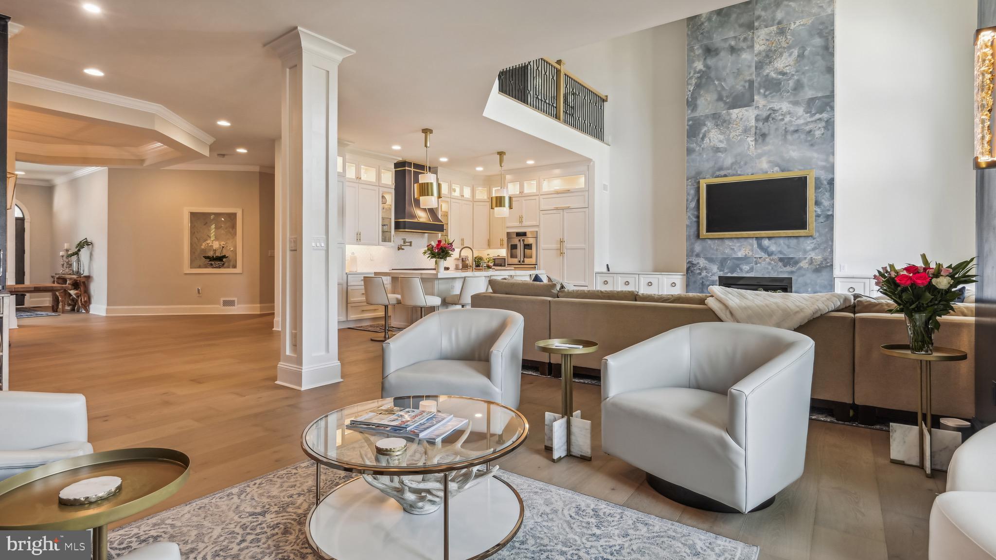 RIVER CREEK - Residential