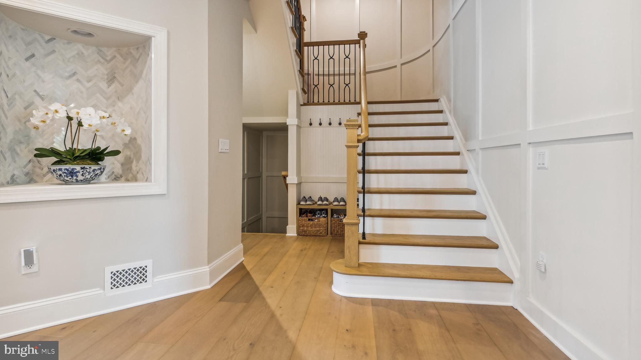 RIVER CREEK - Residential