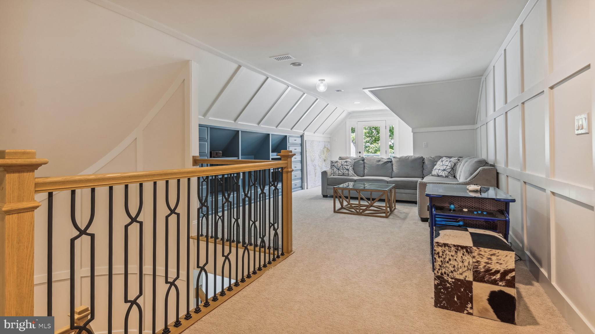 RIVER CREEK - Residential