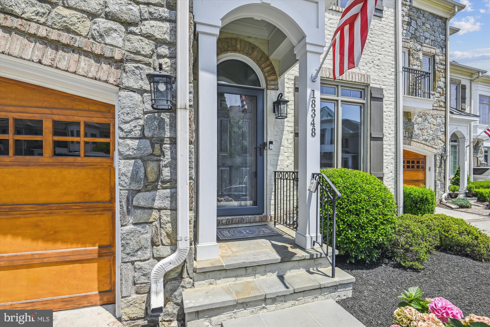 RIVER CREEK - Residential