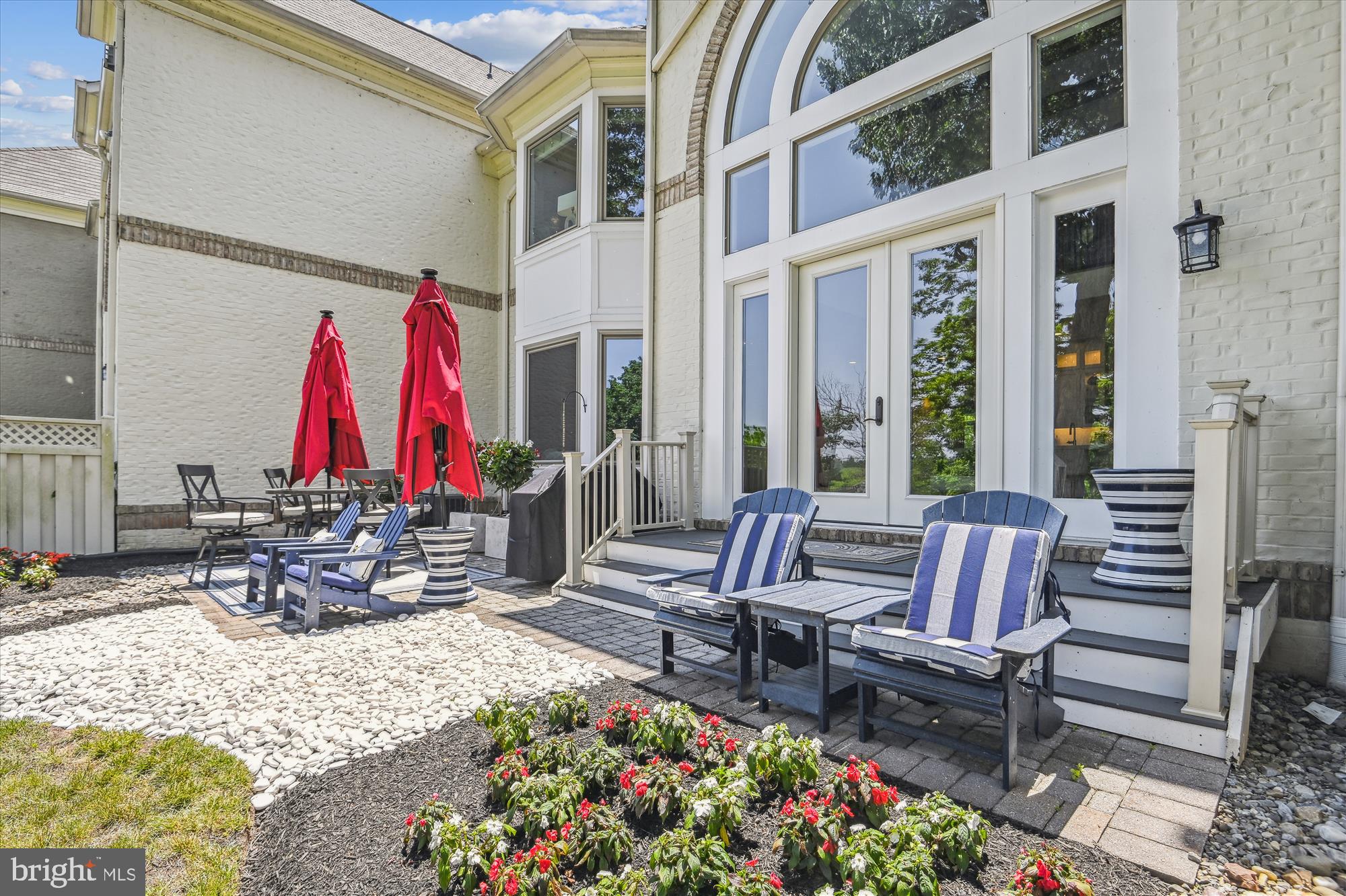 RIVER CREEK - Residential