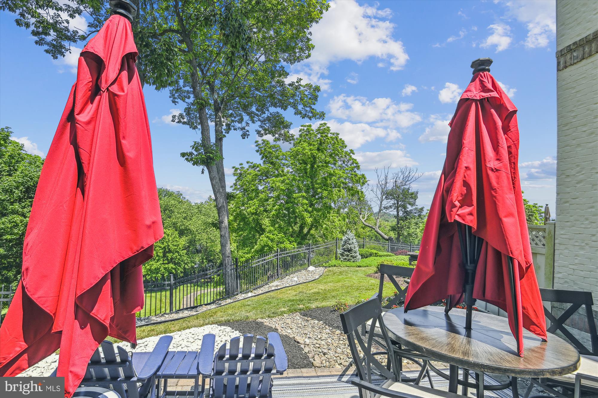 RIVER CREEK - Residential