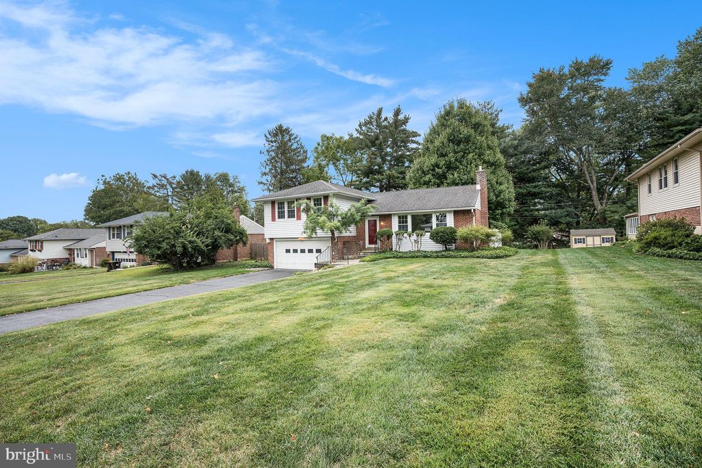 Photo of 117 Gillin Road, AMBLER, PA 19002 (MLS # PAMC2155402)