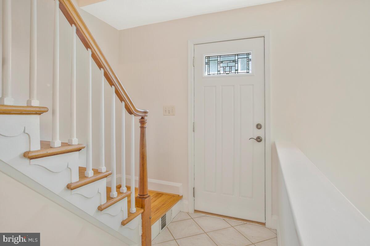 W BENTON SHIPLEY - Residential