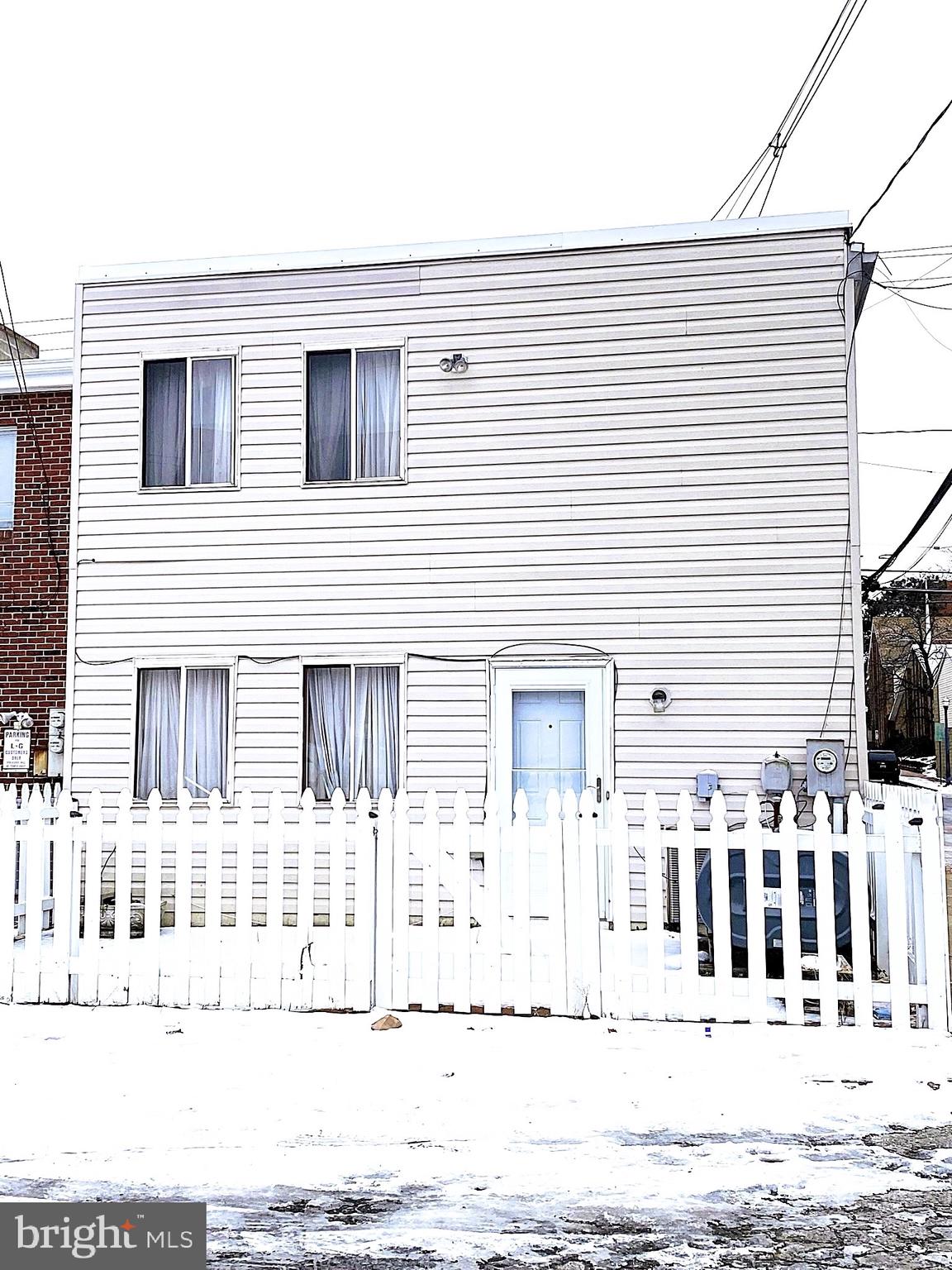 42 CLAY STREET