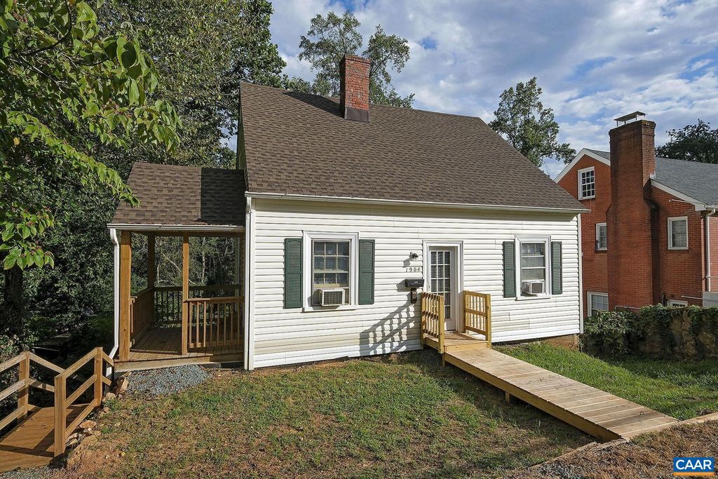 Photo of 1904 Stadium Rd #A, CHARLOTTESVILLE, VA 22903 (MLS # 670255)