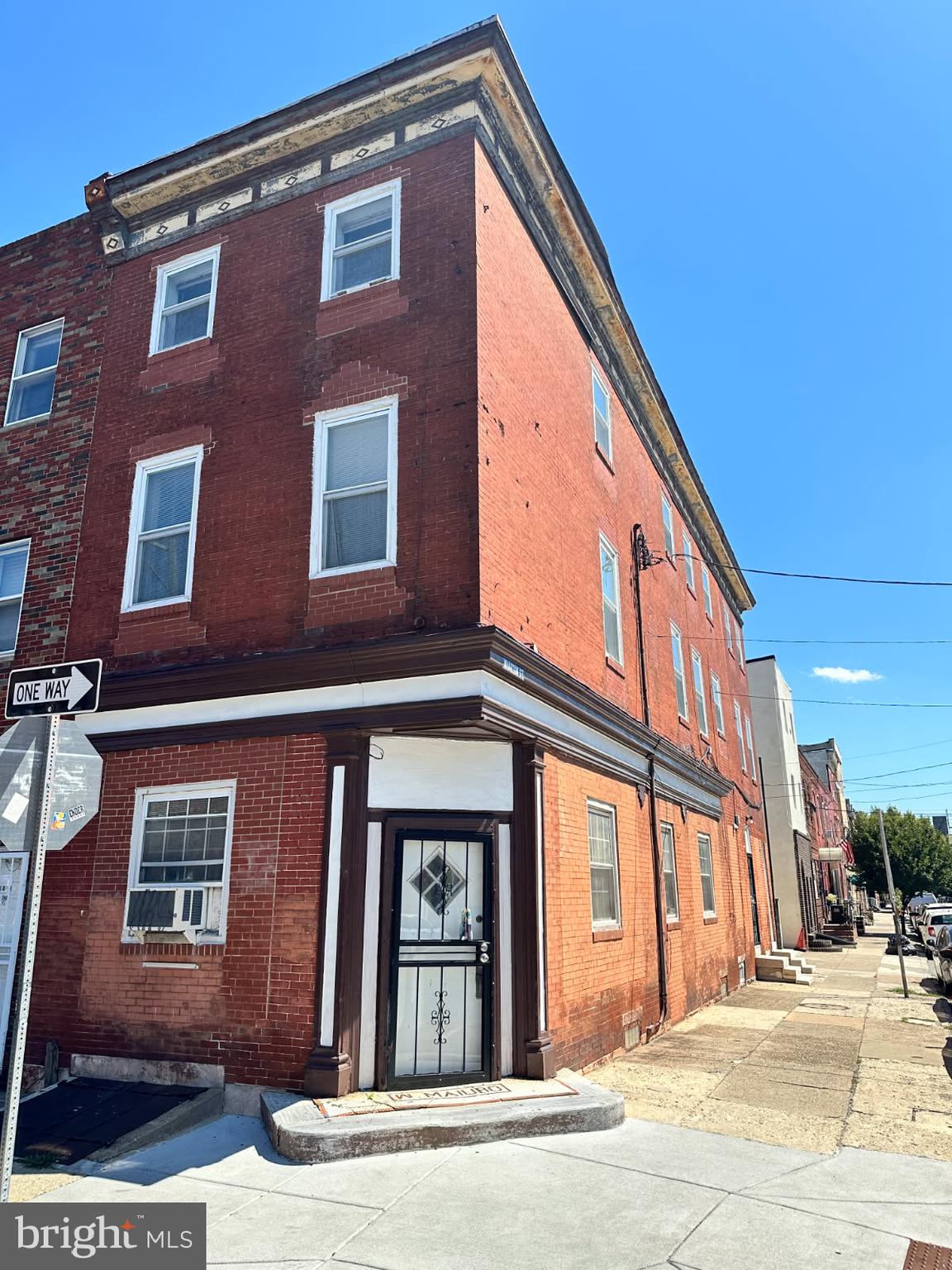 PASSYUNK SQUARE - Residential Income
