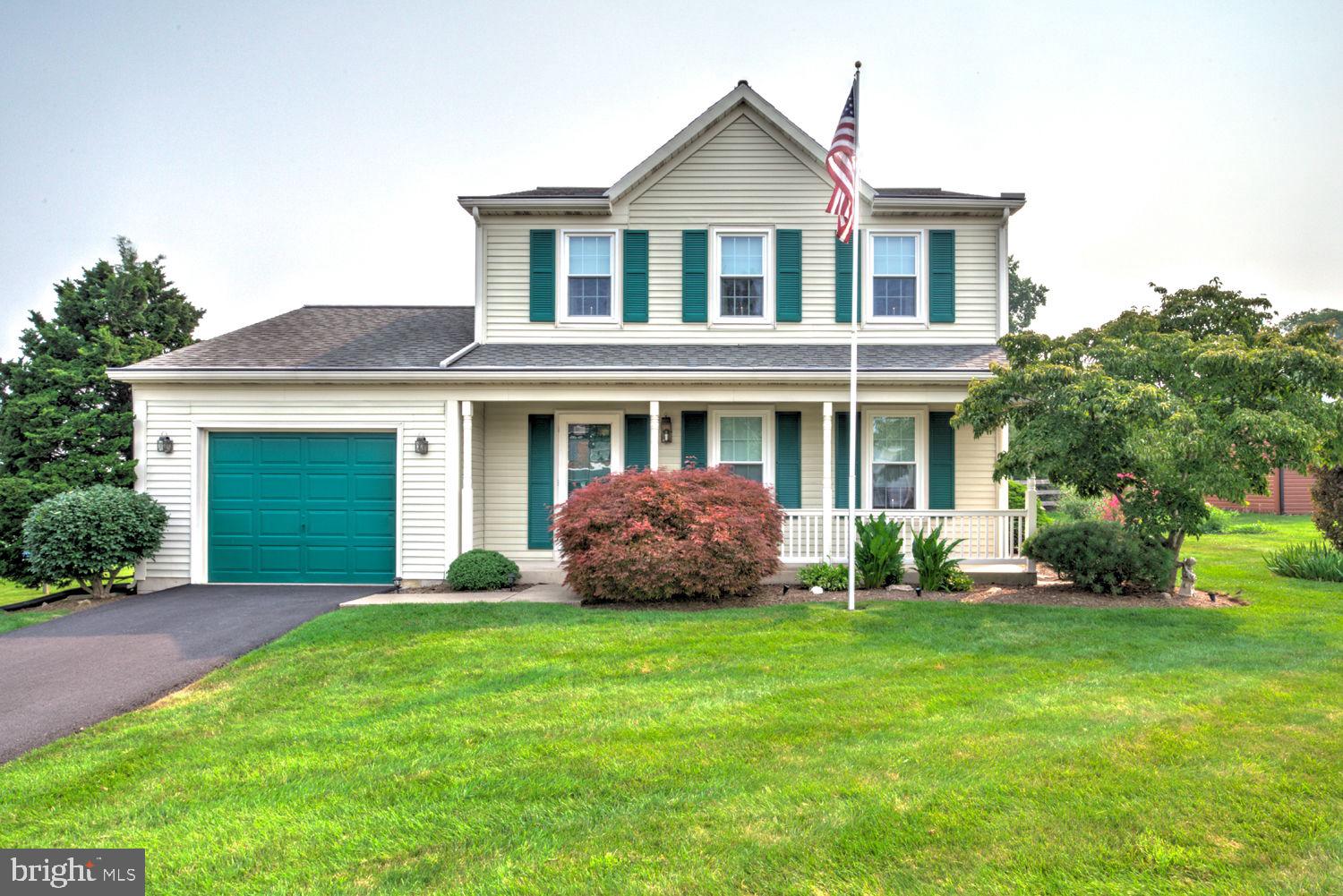 205 WALNUT LANE