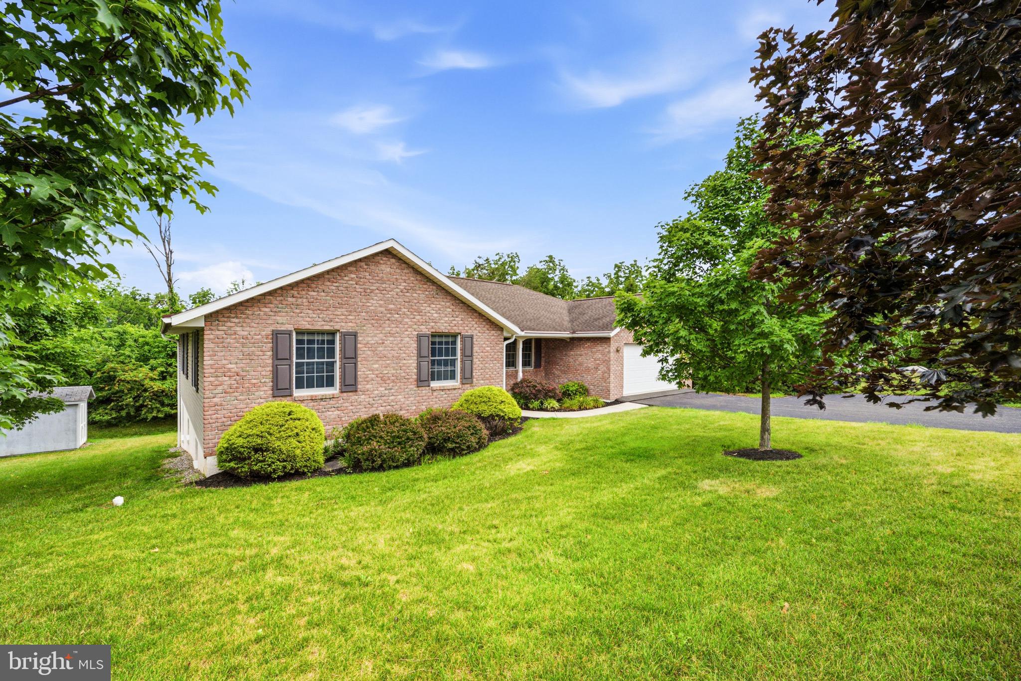 2426 MAGNOLIA DRIVE