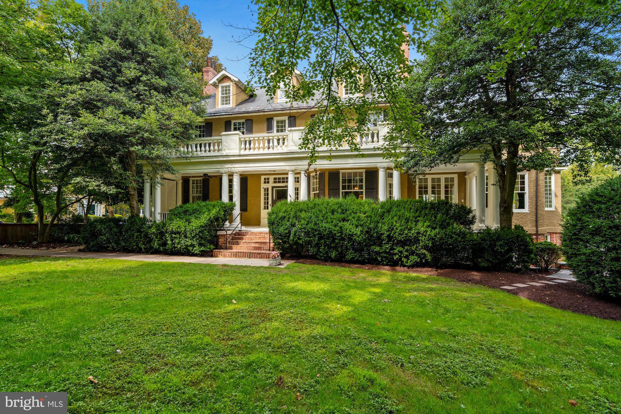 CHEVY CHASE VILLAGE - Residential