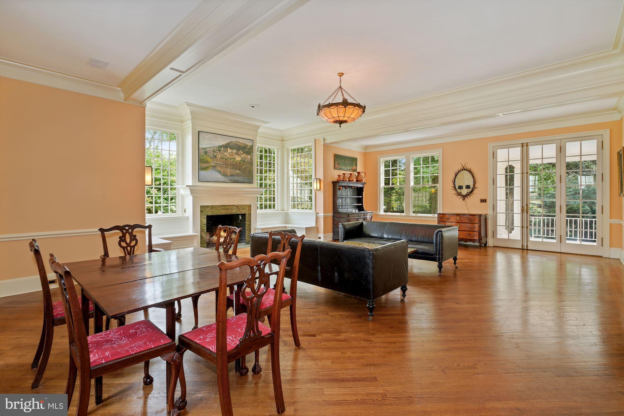 CHEVY CHASE VILLAGE - Residential