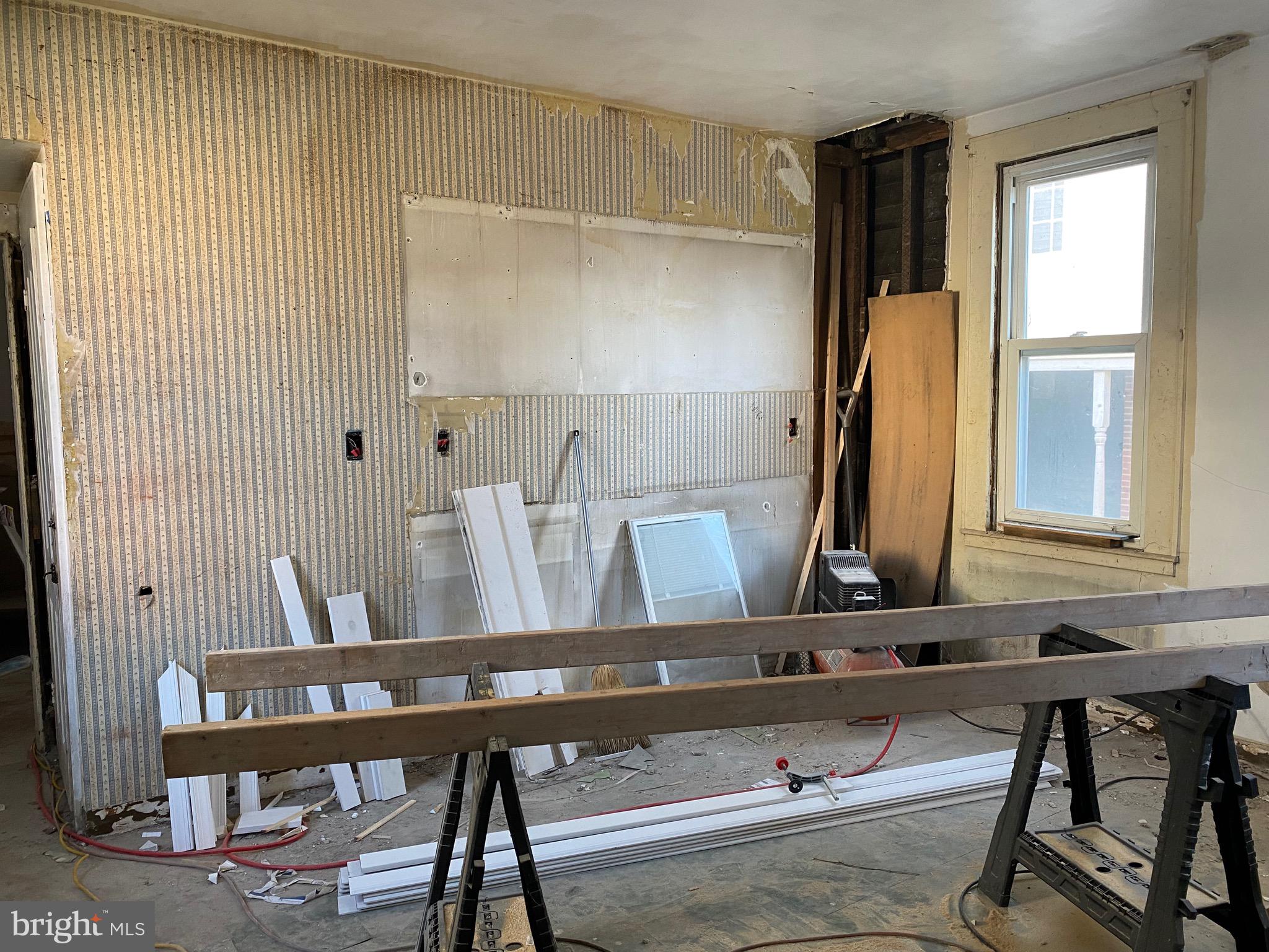 NORTH END - Residential