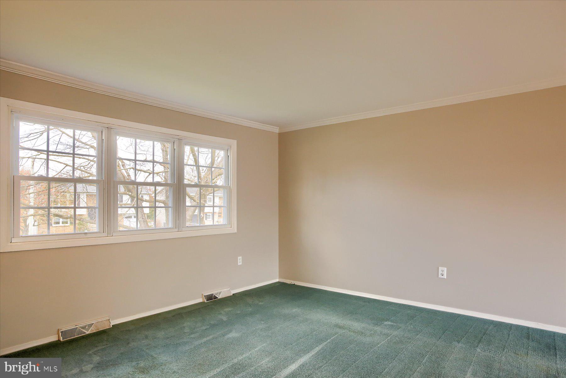 WYNNEWOOD PARK - Residential