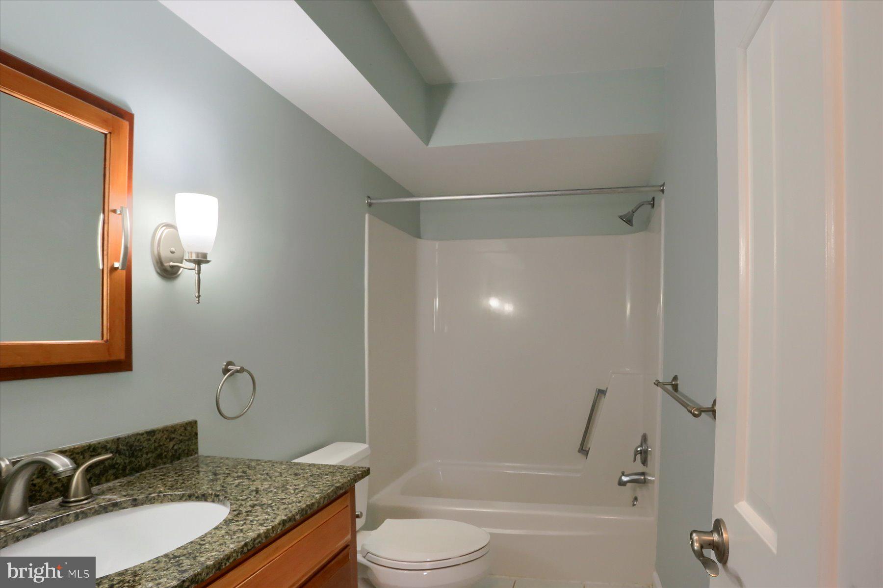 WYNNEWOOD PARK - Residential