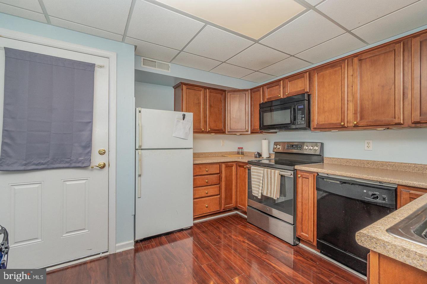 WYNNEWOOD PARK - Residential