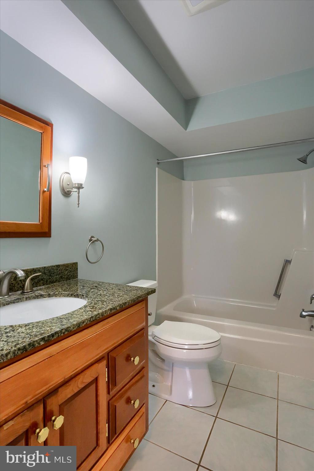 WYNNEWOOD PARK - Residential