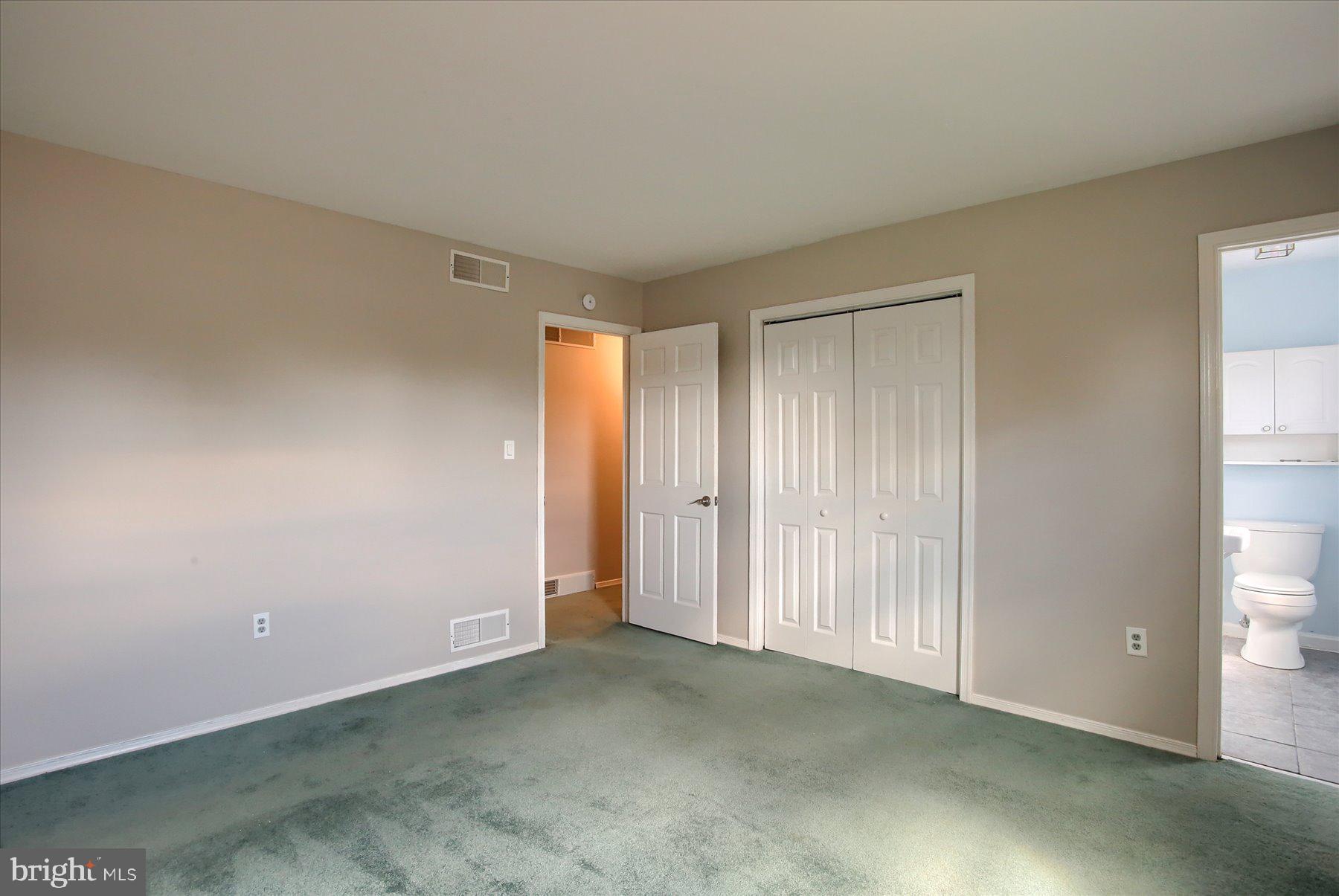 WYNNEWOOD PARK - Residential