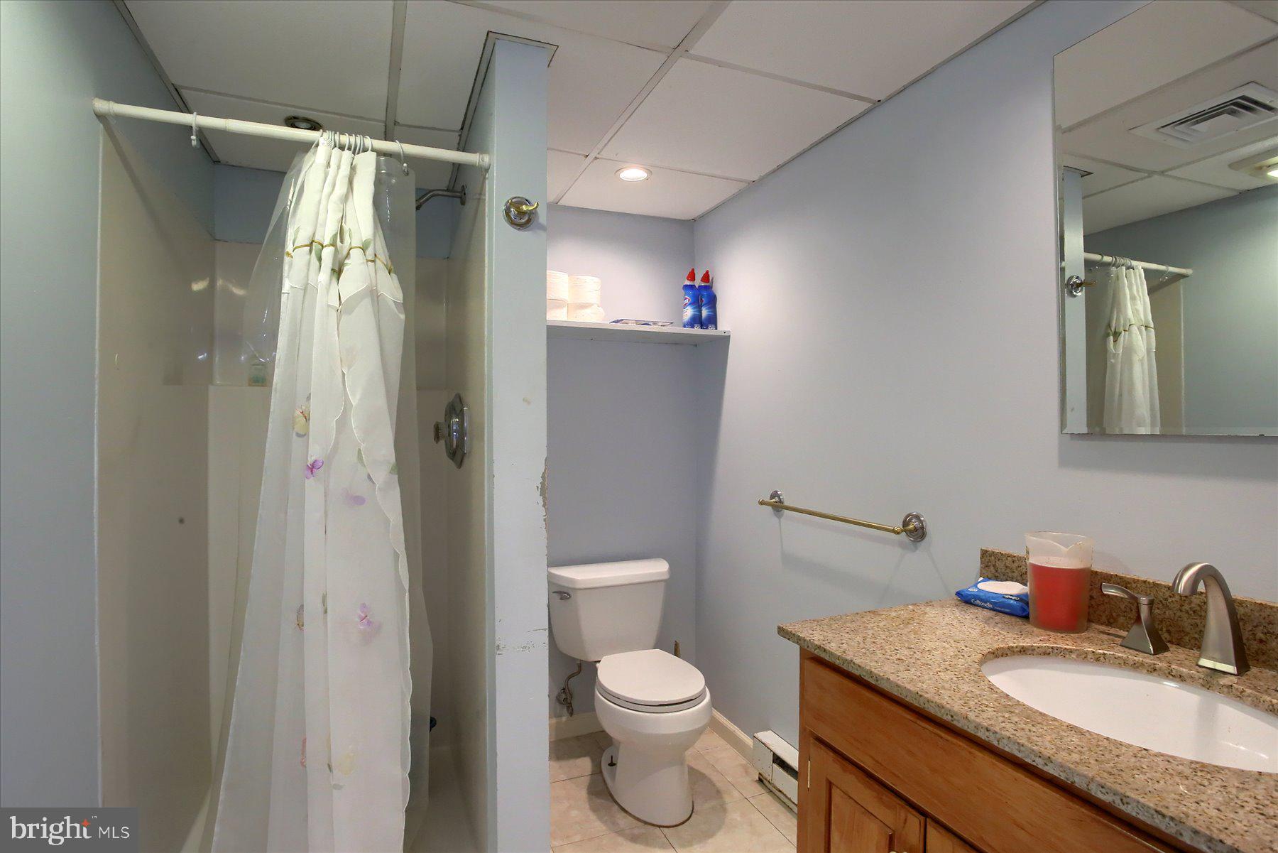 WYNNEWOOD PARK - Residential