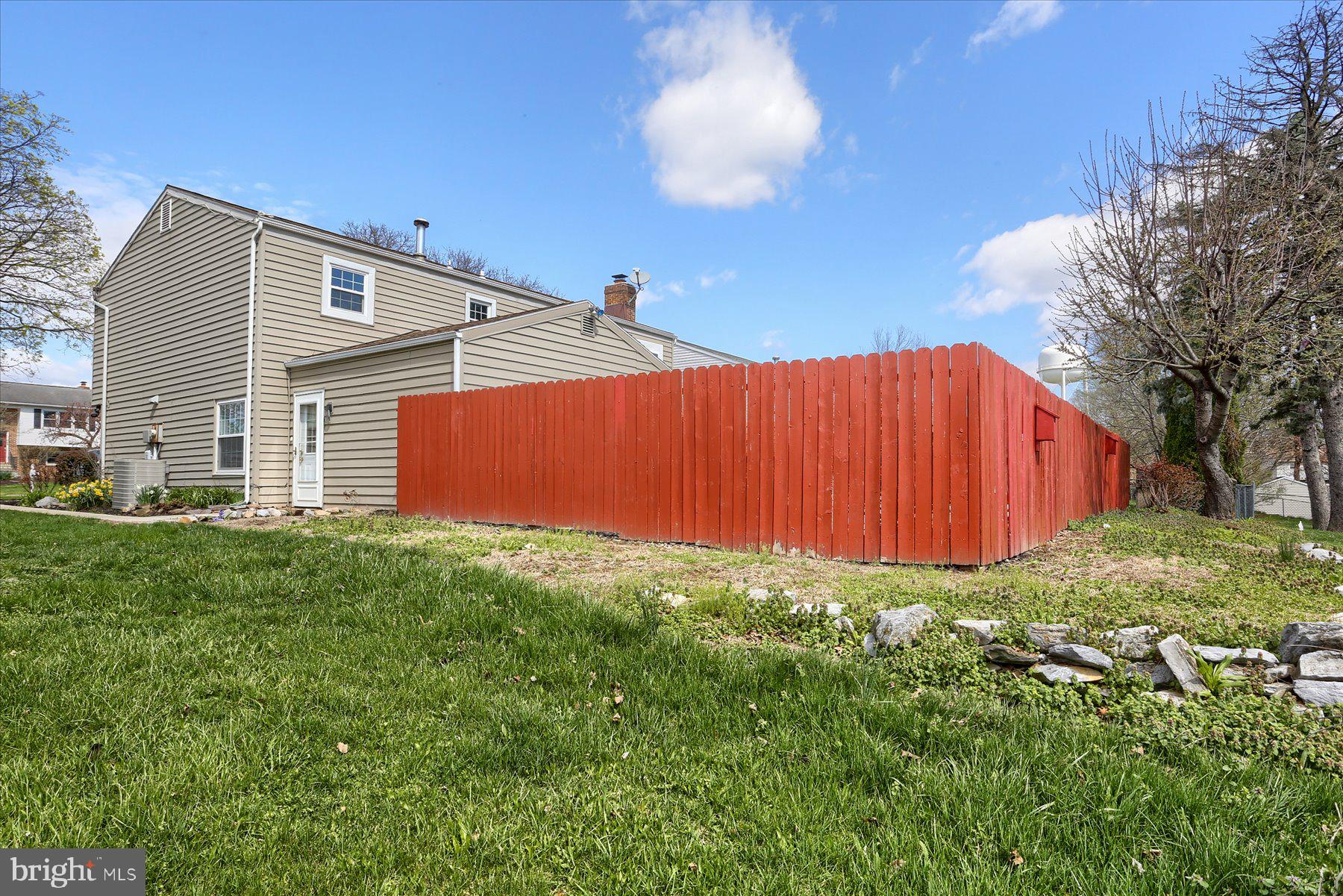 WYNNEWOOD PARK - Residential