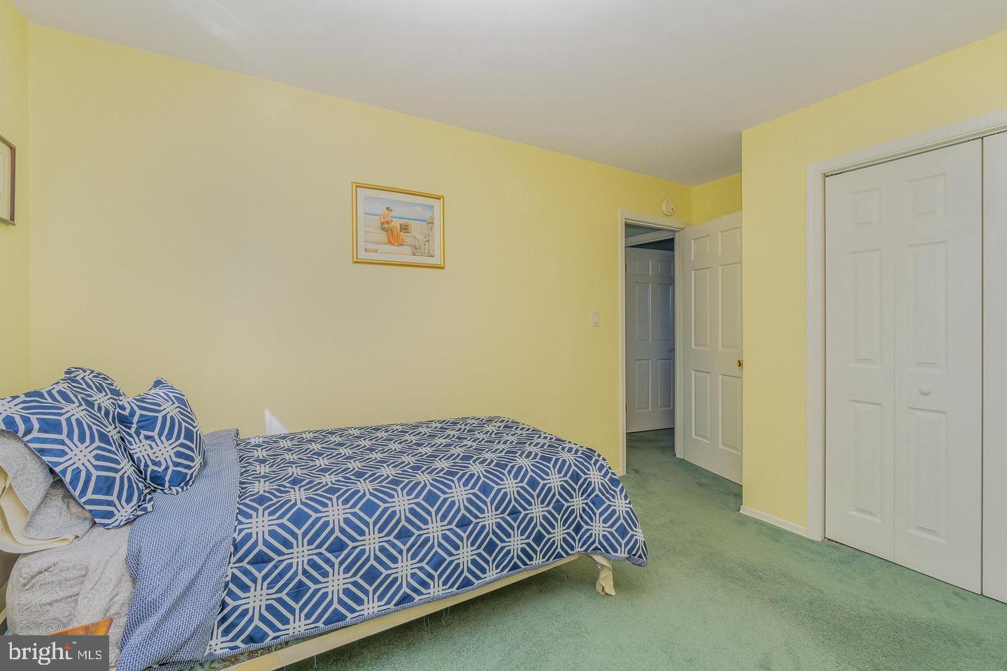 WYNNEWOOD PARK - Residential