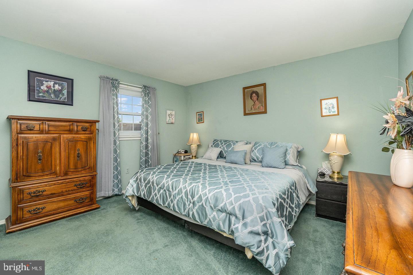 WYNNEWOOD PARK - Residential