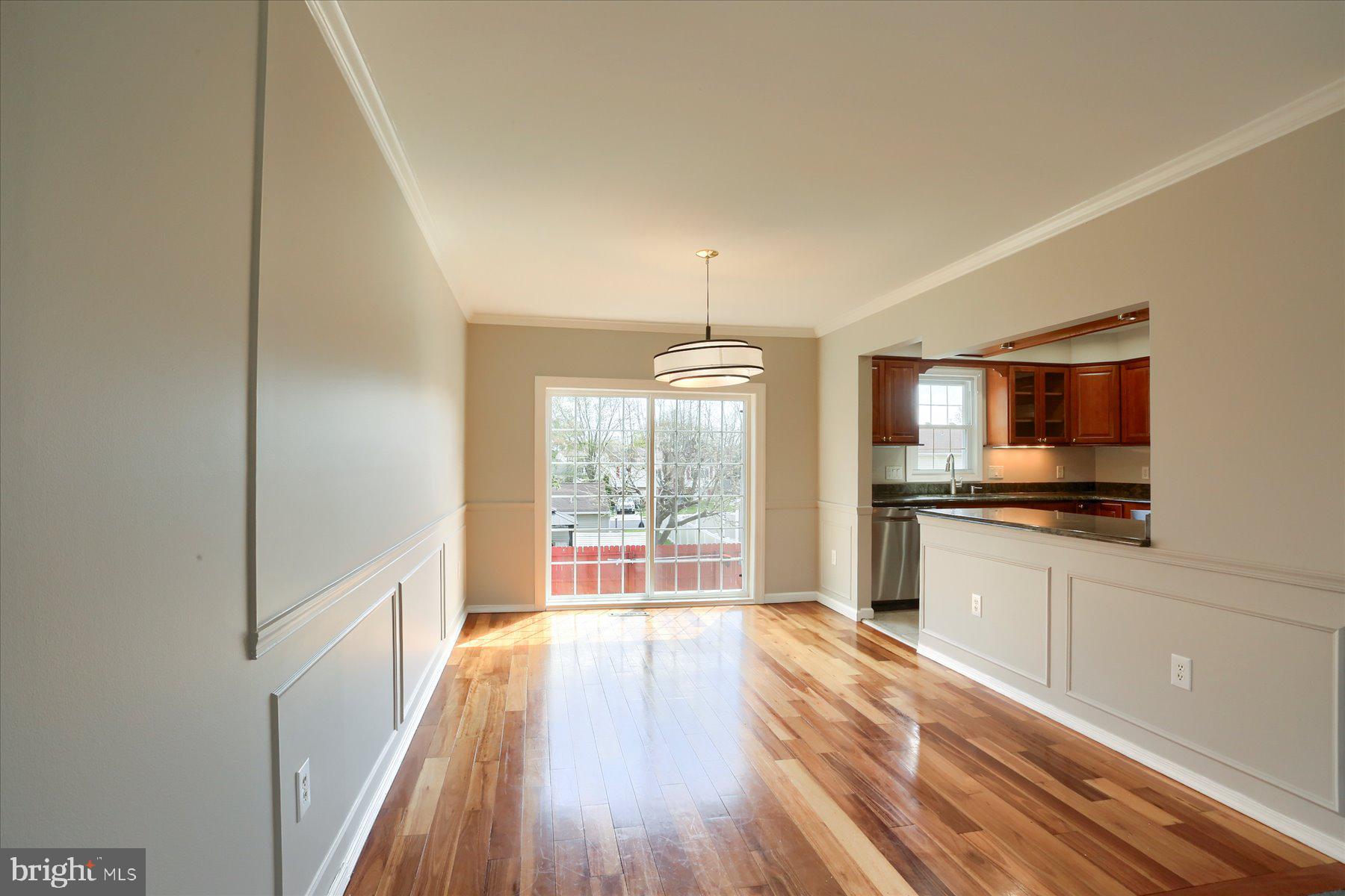 WYNNEWOOD PARK - Residential