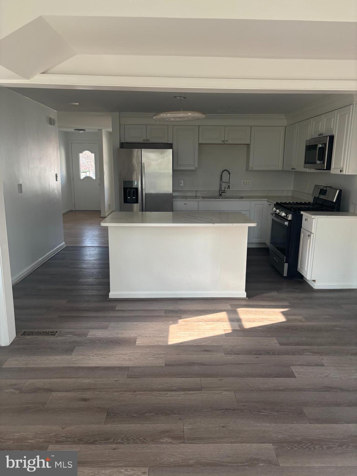 EASTOVER KNOLLS - Residential