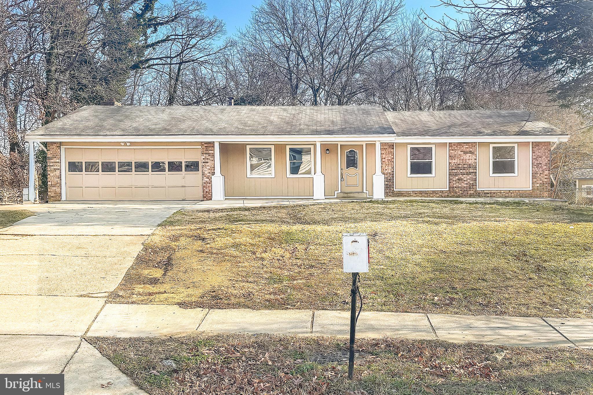 EASTOVER KNOLLS - Residential