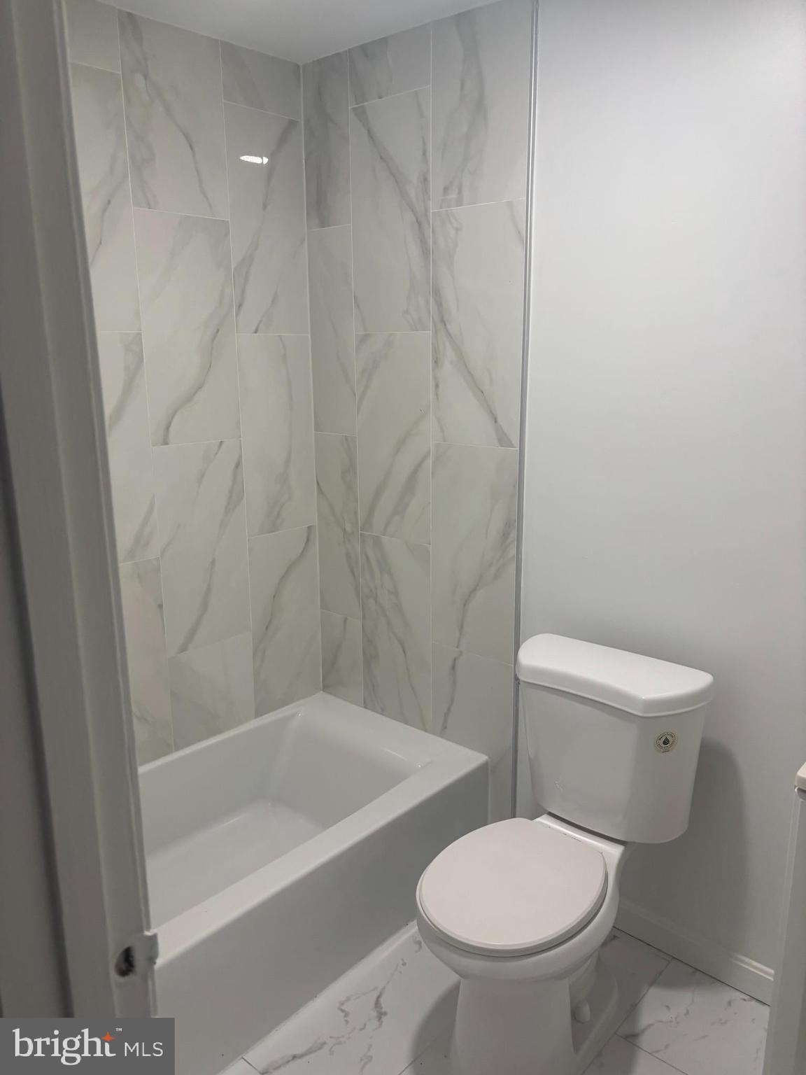 EASTOVER KNOLLS - Residential