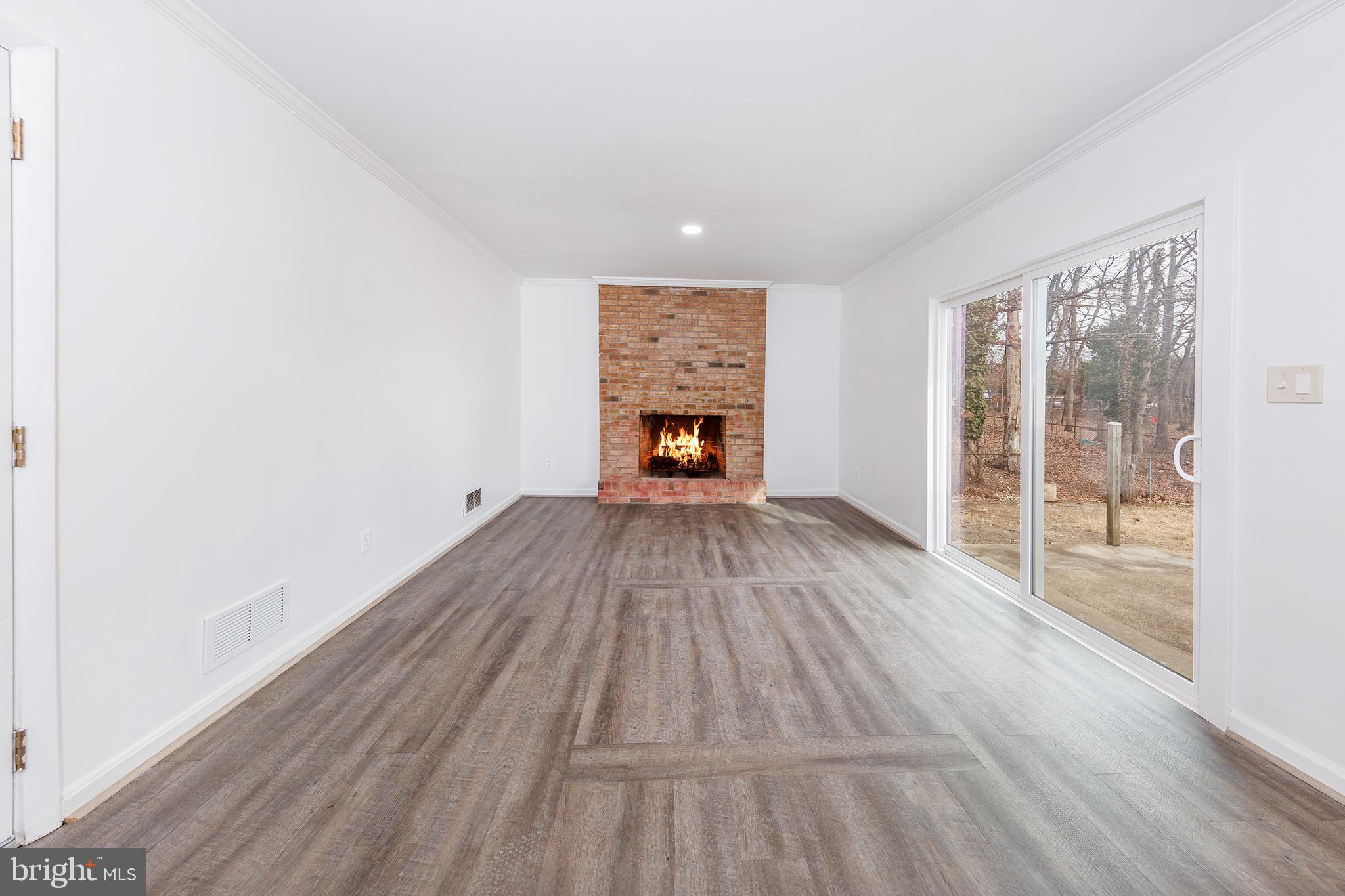 EASTOVER KNOLLS - Residential