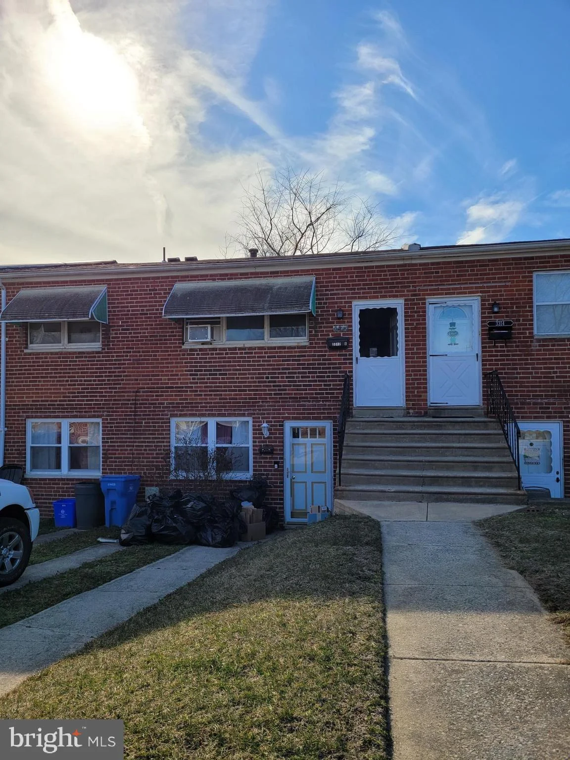 3312 S Keswick Circle, Philadelphia, PA 19114