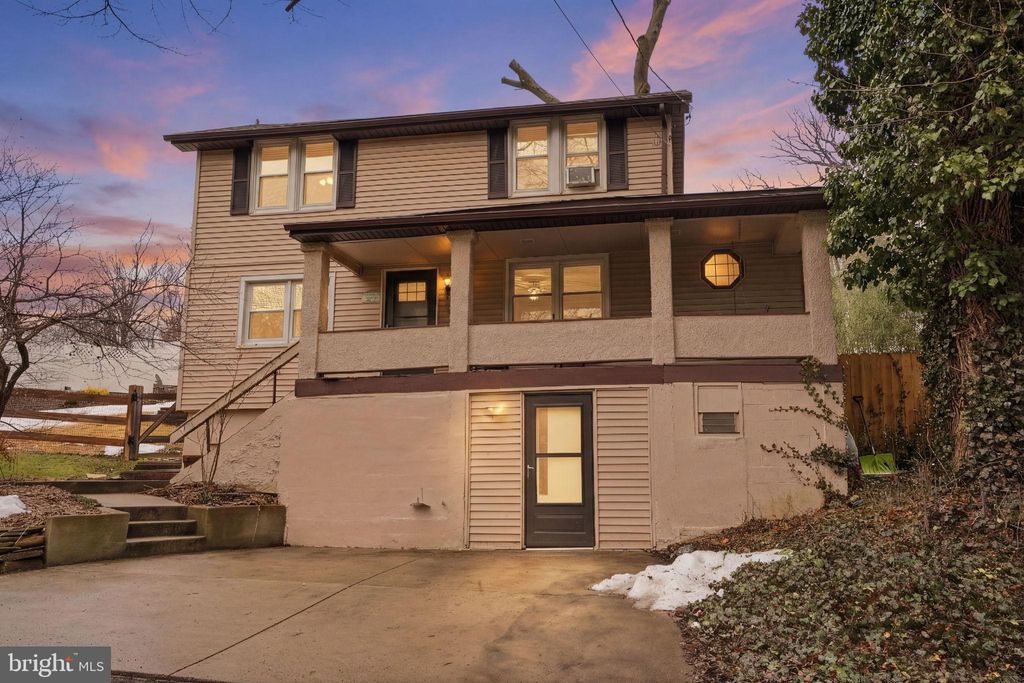 Photo of 975 Woodvale Avenue, LANGHORNE, PA 19047 (MLS # PABU2115124)