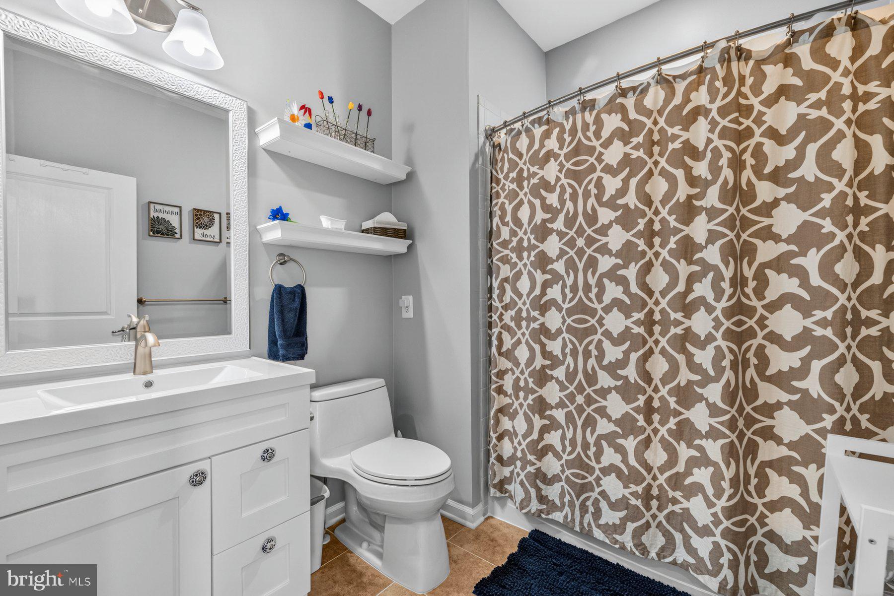WOODBOURNE MANOR - Residential
