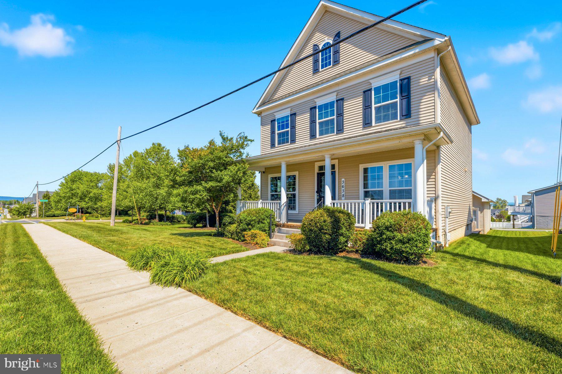 WOODBOURNE MANOR - Residential