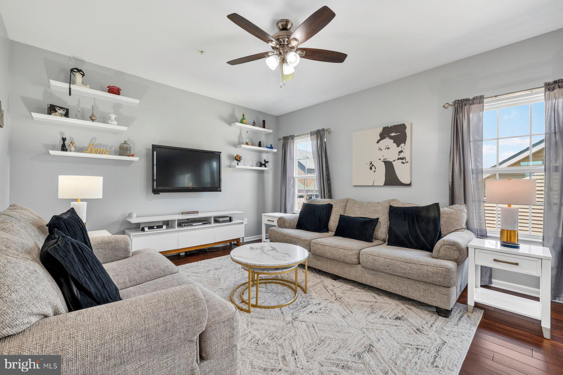 WOODBOURNE MANOR - Residential