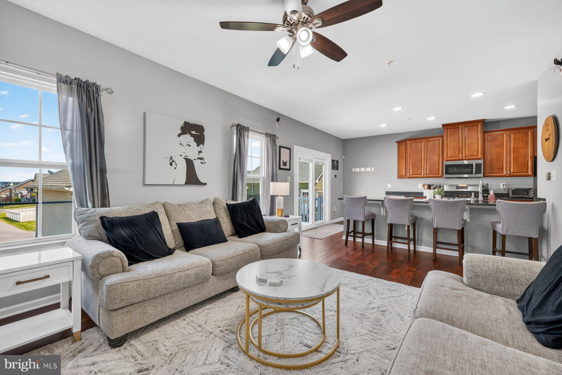 WOODBOURNE MANOR - Residential