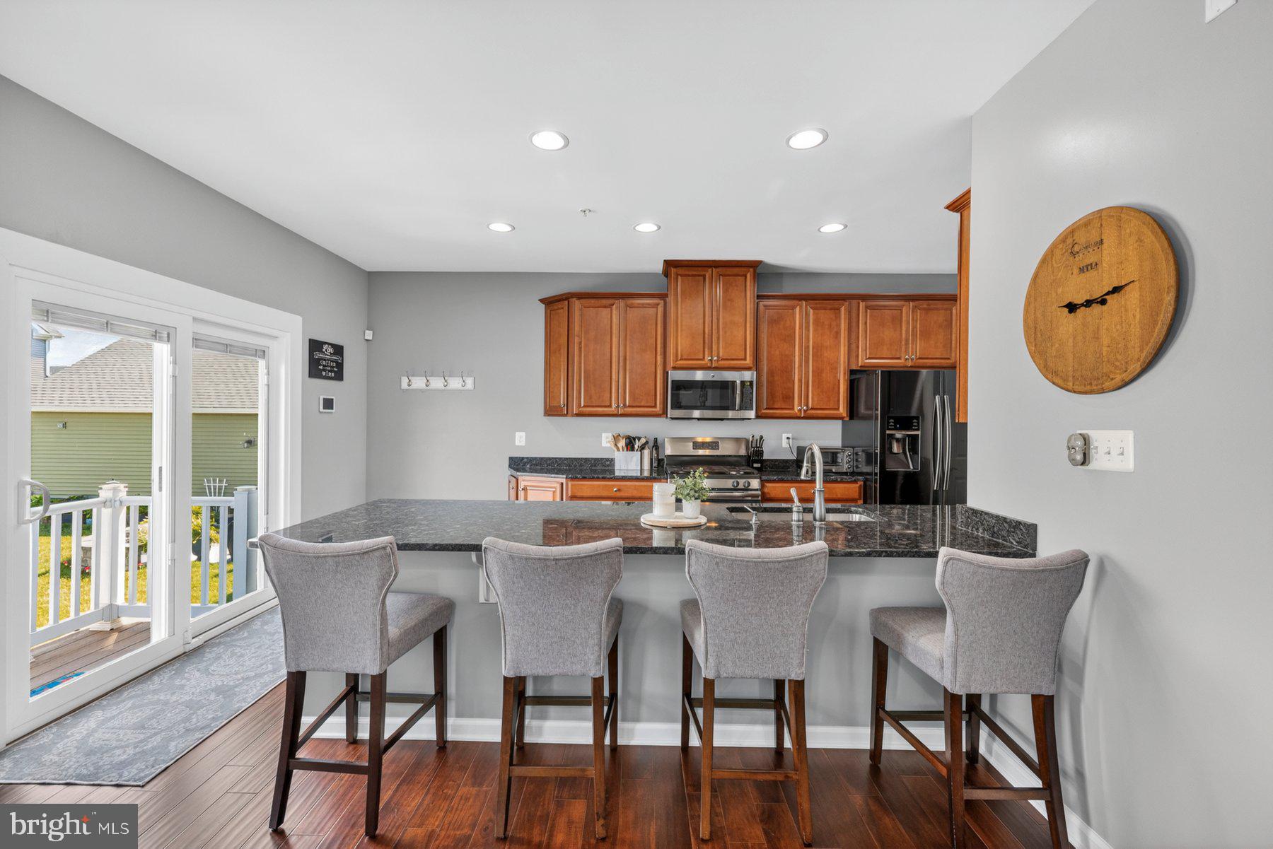 WOODBOURNE MANOR - Residential