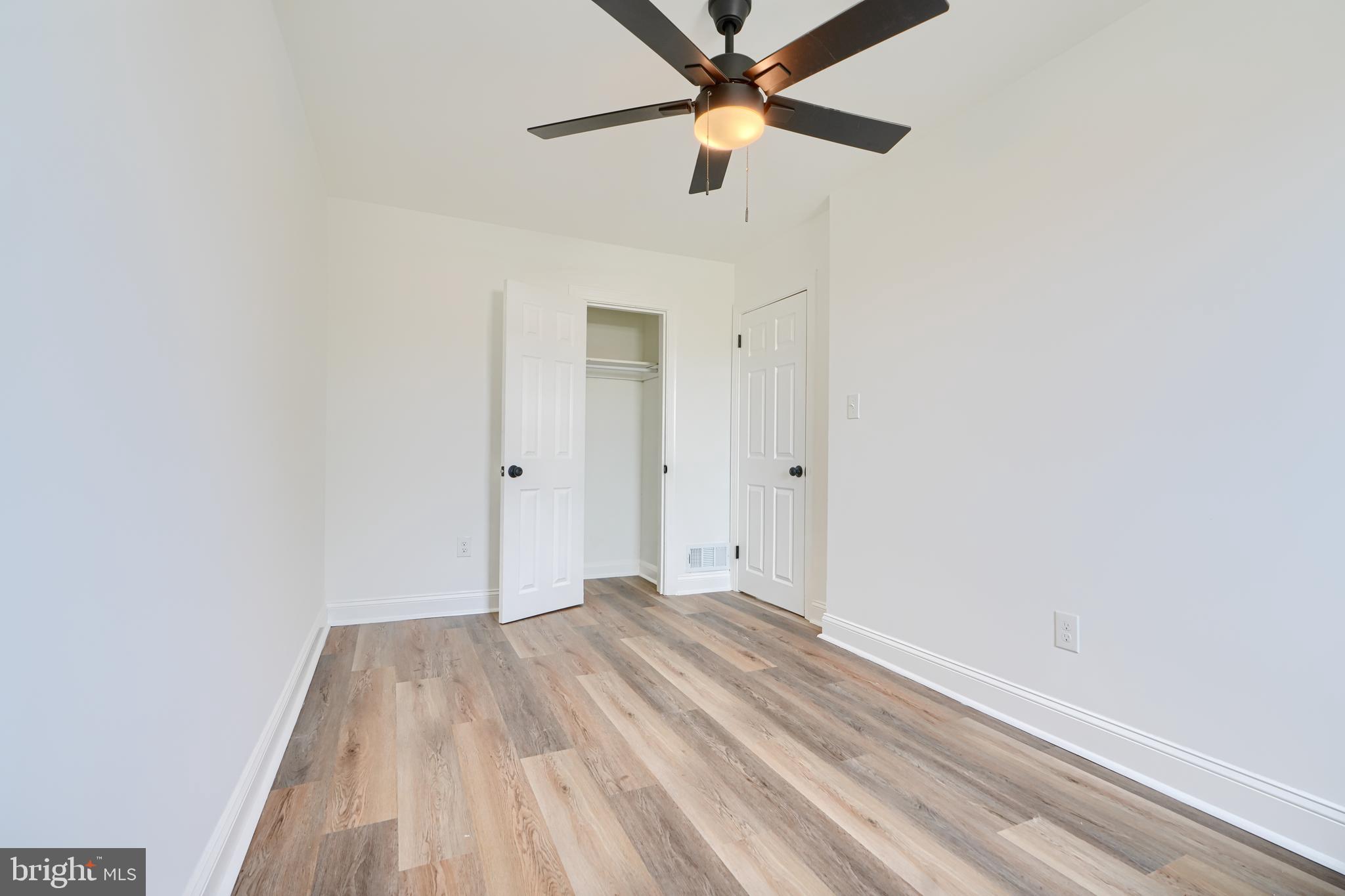 HAWTHORNE - Residential Lease